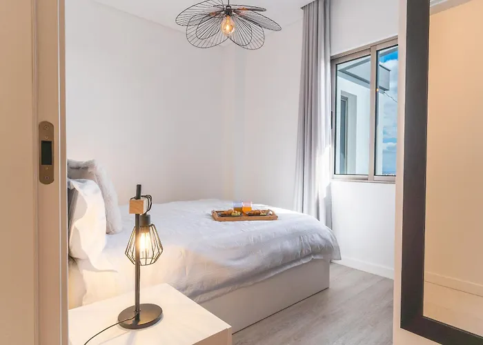 Midnight House By Atlantic Semesterbostad *