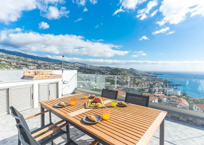 Midnight House By Atlantic Semesterbostad